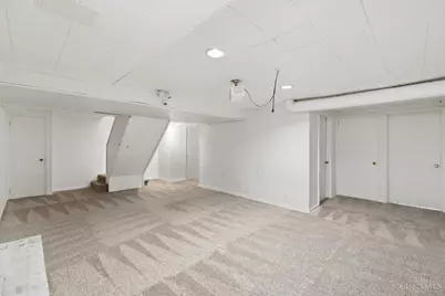 3551 Holly Ln, Cincinnati, OH 45208 - Photo 29