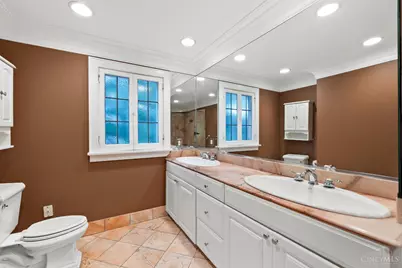 3551 Holly Ln, Cincinnati, OH 45208 - Photo 21