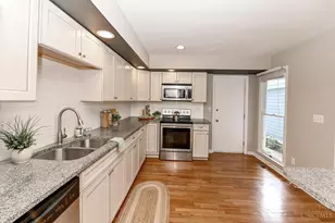 18 Greenhouse Ln, Cincinnati, OH 45209 - Photo 25