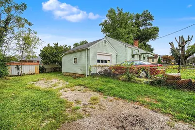8802 Pine Road, Cincinnati, OH 45242 - Photo 21