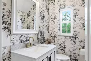 3201 Grischy Ln, Cincinnati, OH 45208 - Photo 17