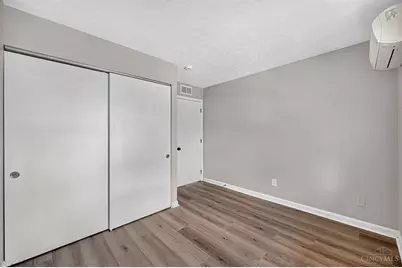 2390 W North Bend Road, Cincinnati, OH 45239 - Photo 9
