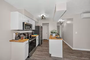2390 W North Bend Rd, Cincinnati, OH 45239 - Photo 11