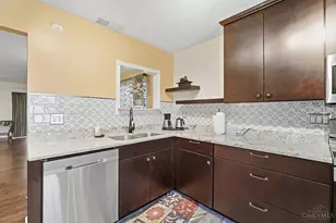 19 Wildwood Dr, Fairfield, OH 45014 - Photo 7