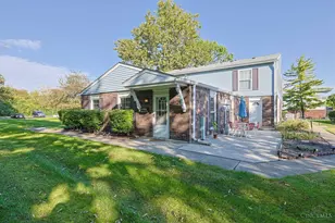 25 Moonbeam Ct, Fairfield, OH 45014 - Photo 1
