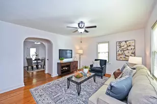 1368 Coolidge Ave, Anderson Township, OH 45230 - Photo 5