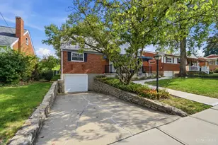 1210 Thurnridge Dr, Reading, OH 45215 - Photo 3
