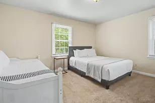 5694 Euclid Rd, Columbia Township, OH 45236 - Photo 21
