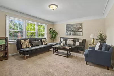 5694 Euclid Road, Columbia Township, OH 45236 - Photo 11