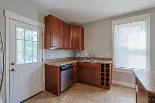 6215 Manuel St, Cincinnati, OH 45227 - Photo 11