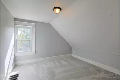 6215 Manuel Street, Cincinnati, OH 45227 - Photo 13