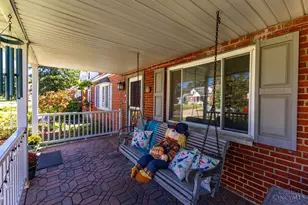 7909 Dee St, Madeira, OH 45243 - Photo 5