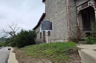 214 E 10th St, Brookville, IN 47012 - Photo 5