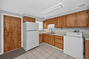 6146 Cruxten Dr, Huber Heights, OH 45424 - Photo 15
