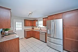 2359 Fairgreen Dr, Green Township, OH 45238 - Photo 9