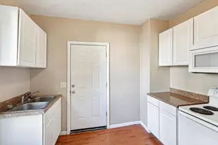 2411 Highland Ave, Norwood, OH 45212 - Photo 9