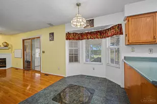 2082 Crest Rd, Forest Park, OH 45240 - Photo 17
