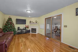 2082 Crest Rd, Forest Park, OH 45240 - Photo 19