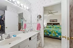 9831 Timbers Dr, Blue Ash, OH 45242 - Photo 21