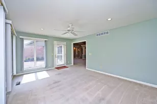 1222 Deerfield Cir, Hamilton, OH 45013 - Photo 27