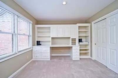 1222 Deerfield Circle, Hamilton, OH 45013 - Photo 17