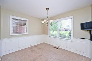 1222 Deerfield Cir, Hamilton, OH 45013 - Photo 33
