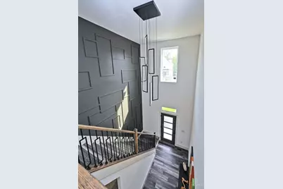 1814 Hewitt Avenue, Cincinnati, OH 45207 - Photo 3
