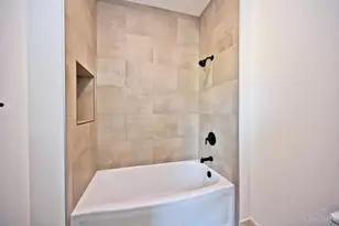 1814 Hewitt Ave, Cincinnati, OH 45207 - Photo 37