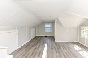 1946 Hewitt Ave, Cincinnati, OH 45207 - Photo 23