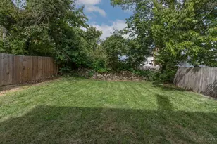 1946 Hewitt Ave, Cincinnati, OH 45207 - Photo 27