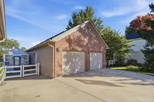 1178 Shawnee Dr, Union Township, OH 45152 - Photo 59