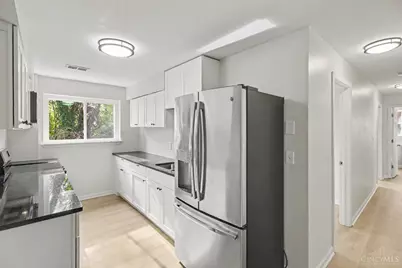 2558 Orland Avenue, Cincinnati, OH 45211 - Photo 5