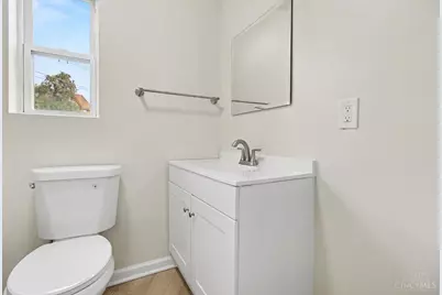 2558 Orland Avenue, Cincinnati, OH 45211 - Photo 11