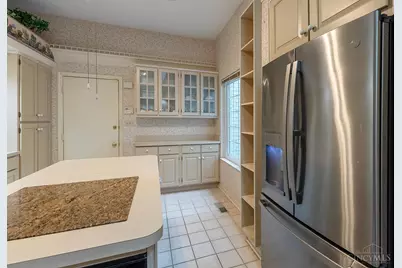 12152 Peak Drive, Springdale, OH 45246 - Photo 15