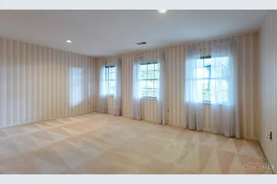 12152 Peak Drive, Springdale, OH 45246 - Photo 35