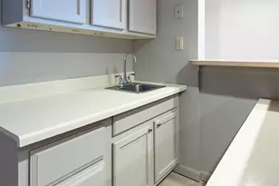 12152 Peak Dr, Springdale, OH 45246 - Photo 33