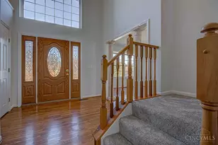6333 Carley Ln, Green Township, OH 45248 - Photo 5