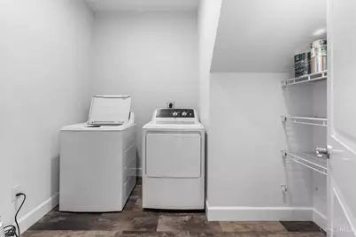 3647 Woodford Road, Cincinnati, OH 45213 - Photo 19
