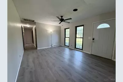 2878 Gateway Drive, Fairfield Township, OH 45011 - Photo 5