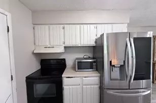 2878 Gateway Dr, Fairfield Township, OH 45011 - Photo 7