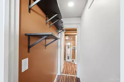 1810 Walker Street, Cincinnati, OH 45202 - Photo 25