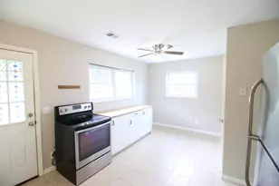 3974 Warren Ave, Fairfax, OH 45227 - Photo 13