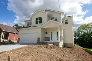 4223 South Ave, Silverton, OH 45236 - Photo 1