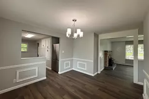 4311 Fischer Ln, Union Township, OH 45244 - Photo 11