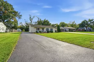 1051 Mc Kelvey Rd, Springfield Township, OH 45231 - Photo 5