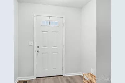 1117 Arbor Springs Drive, Hamilton, OH 45013 - Photo 7