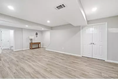 1117 Arbor Springs Drive, Hamilton, OH 45013 - Photo 43