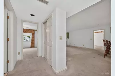 3211 Heritage Square Drive #5, Colerain Township, OH 45251 - Photo 5