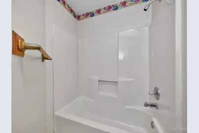3211 Heritage Square Drive #5, Colerain Township, OH 45251 - Photo 7