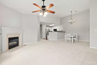 5461 Michelles Oak Court #J, Green Township, OH 45248 - Photo 5